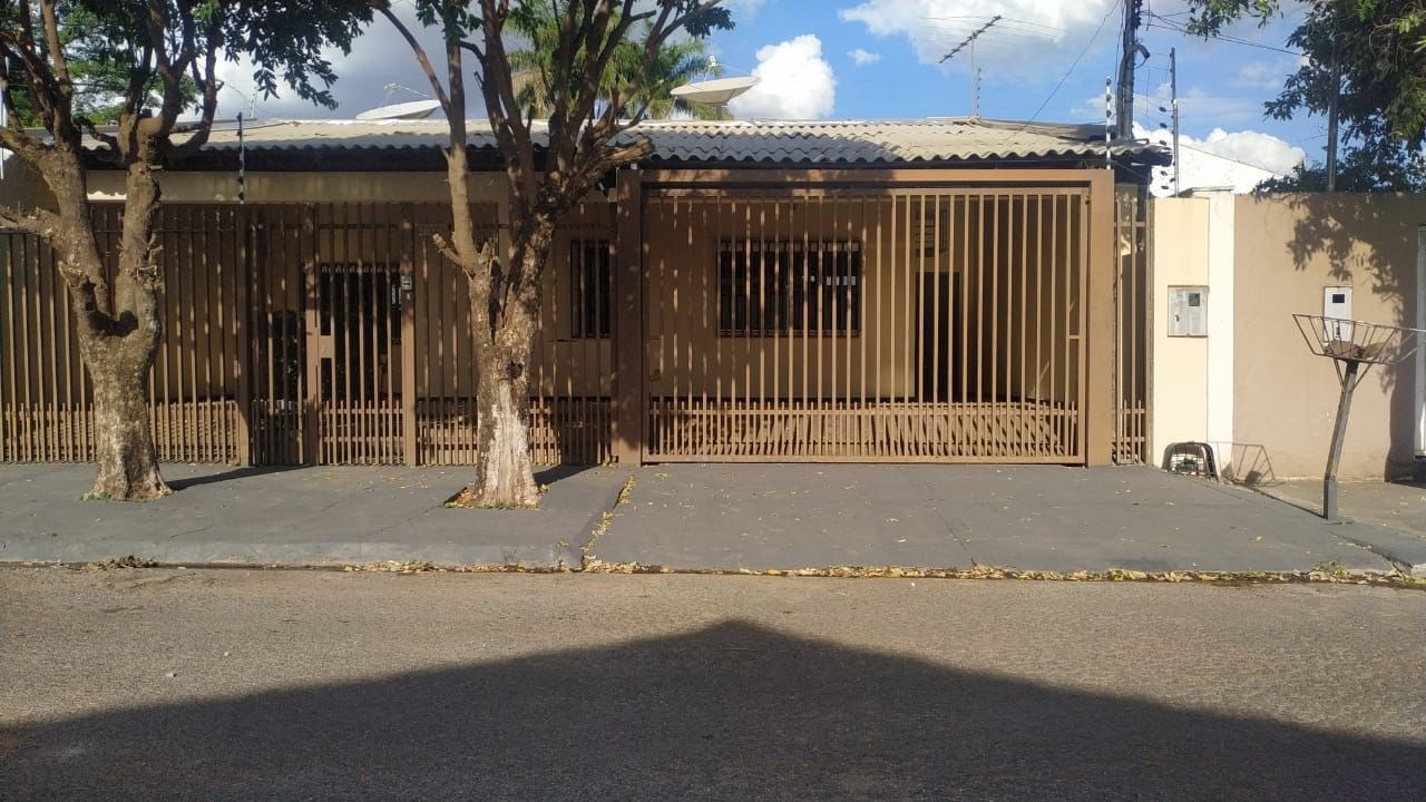 Casas à venda em Jardim California, Cuiabá - MT - Lyah Jaudy Imóveis