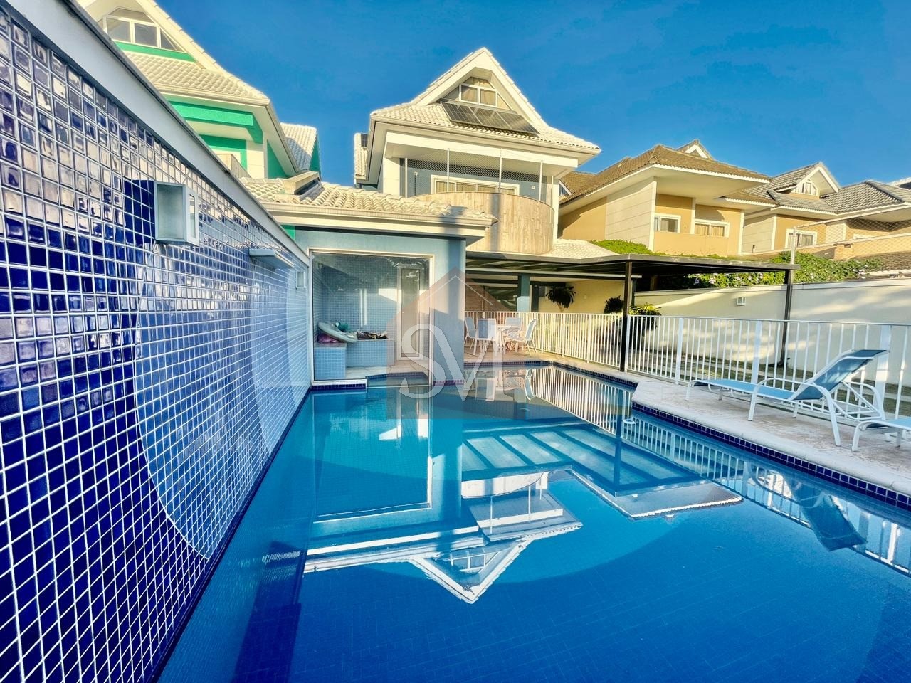 Casas em condomínio com piscina com 1 quarto no Sítios de Recreio