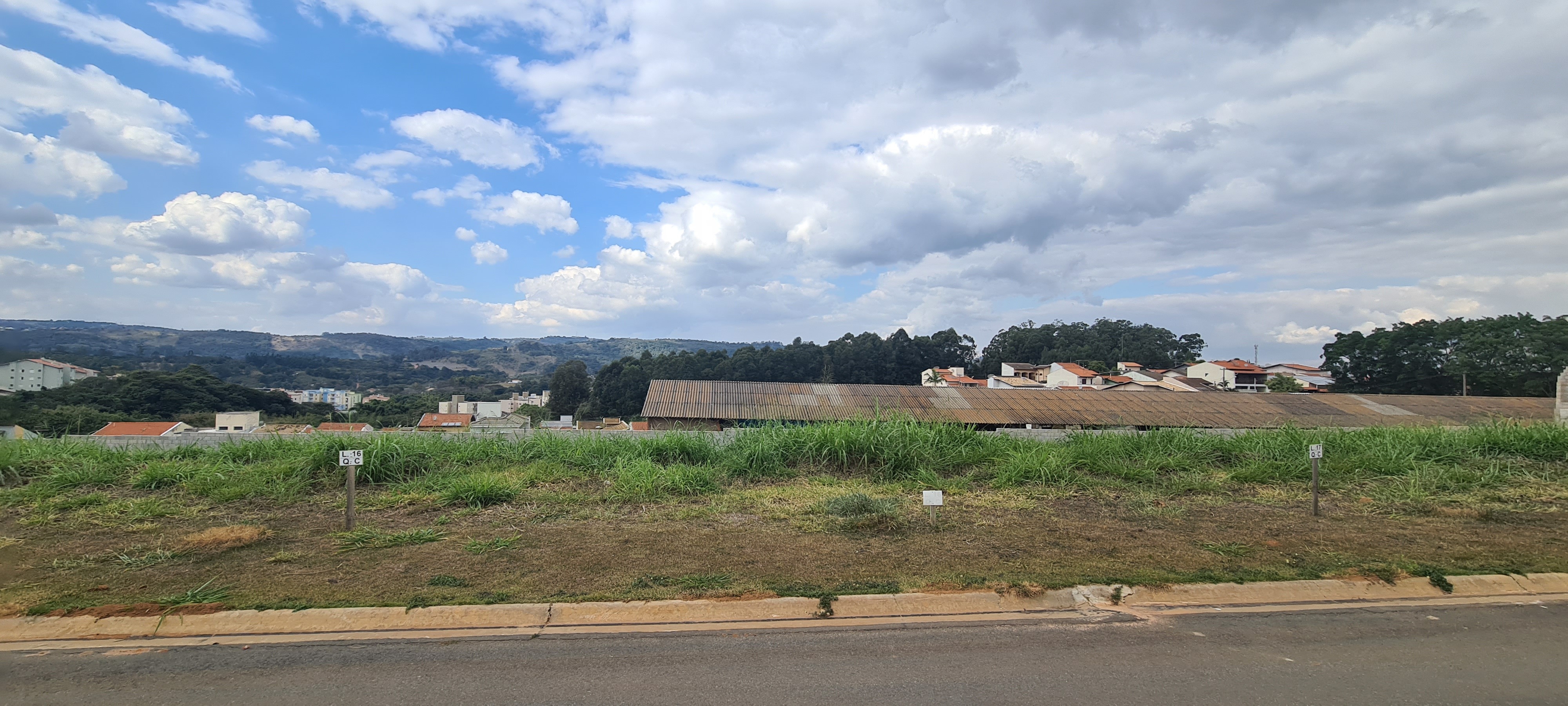 Terrenos, Lotes e Condomínios à venda em Villaggio Di Itaici