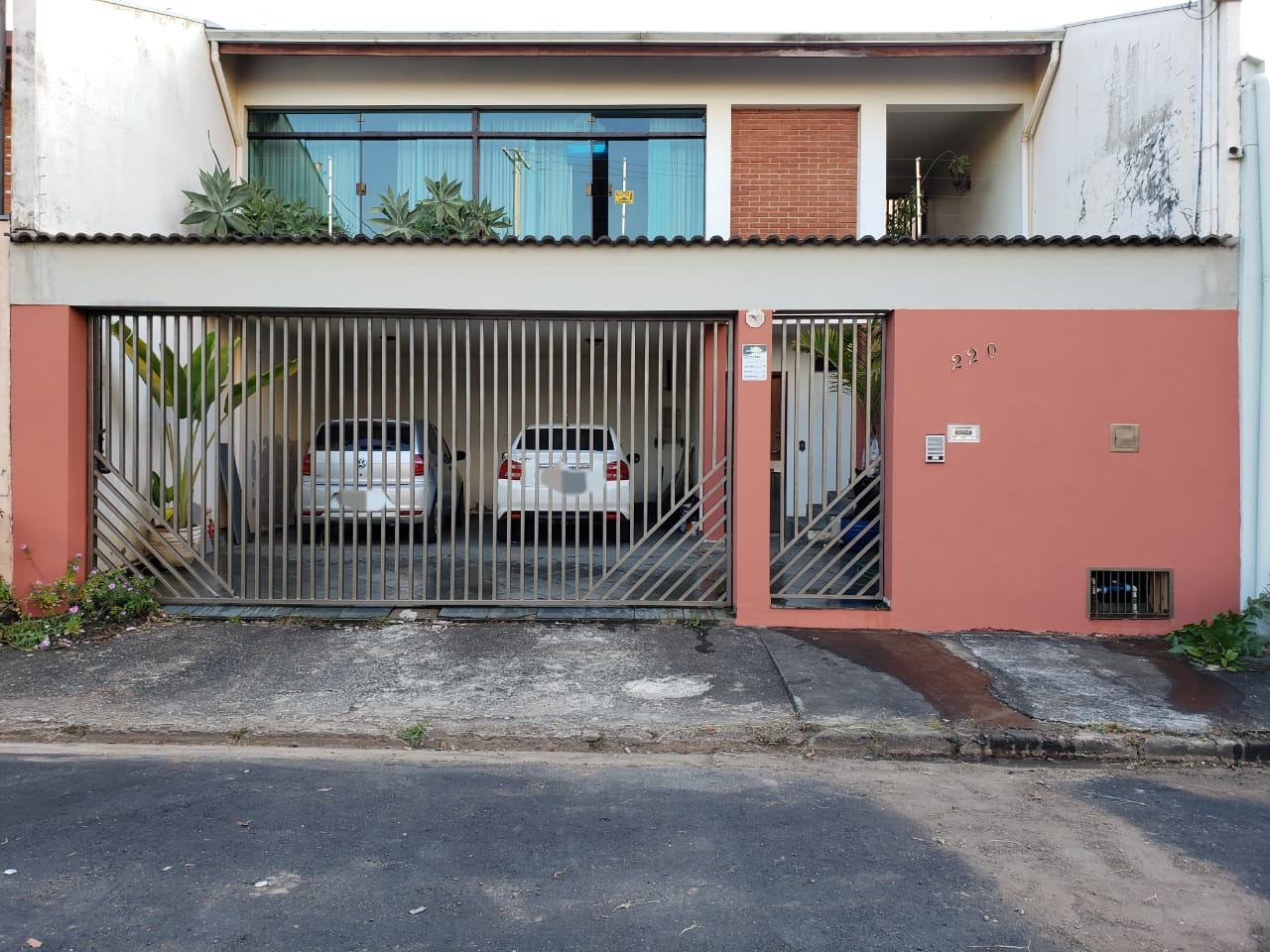 CASA LINDA A VENDA EM JUNDIAÍ 