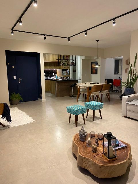 ENCANTADOR APARTAMENTO DE ALTO PADRÃO - EDIFÍCIO SAN DIEGO - Valor