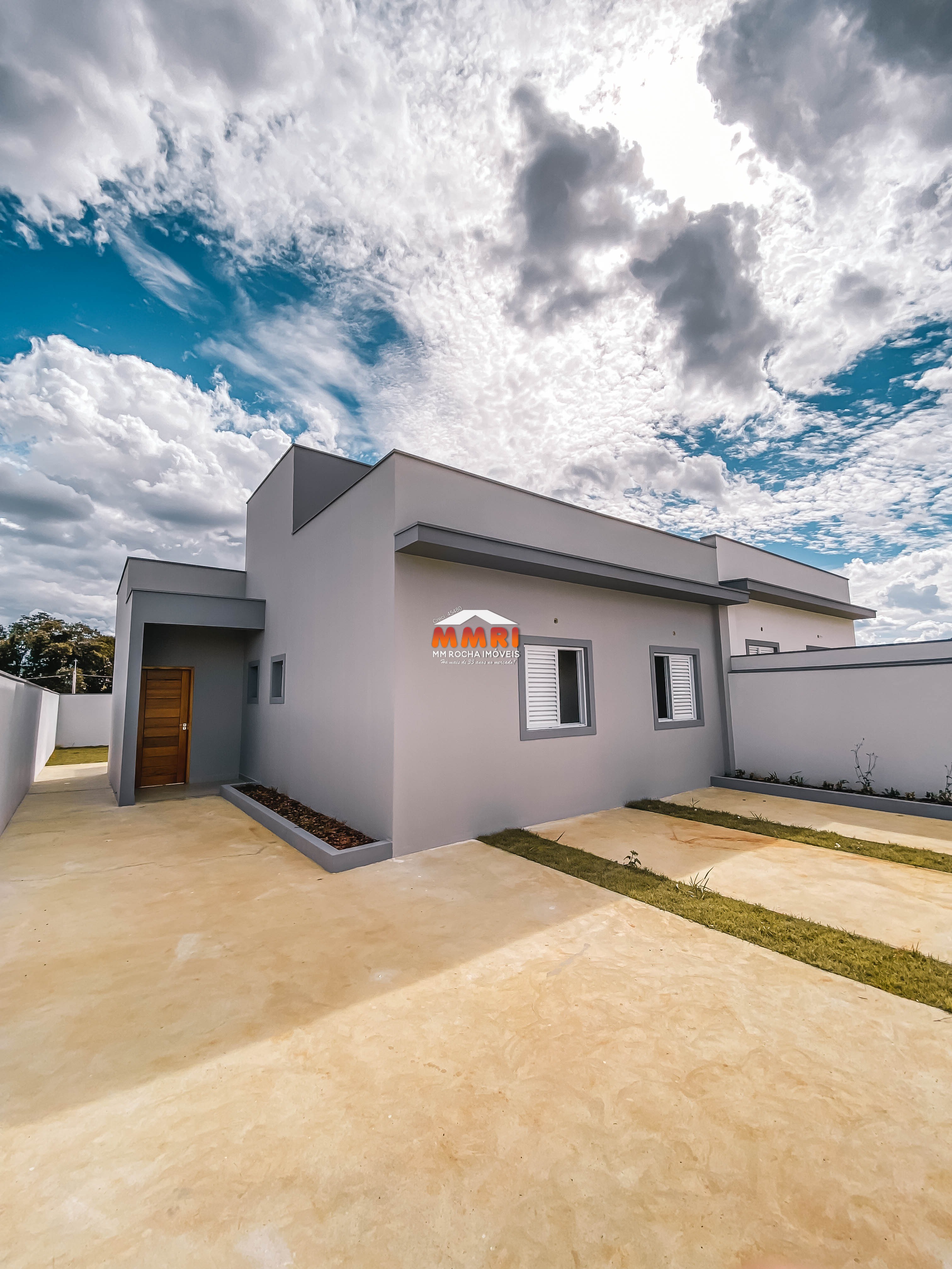 CONSTRUTOR DE CASAS NO SAINT CHARBEL EM ARAÇOIABA CONTA