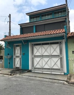 Casas à venda em Parque das Cigarreiras, Taboão da Serra, SP - ZAP