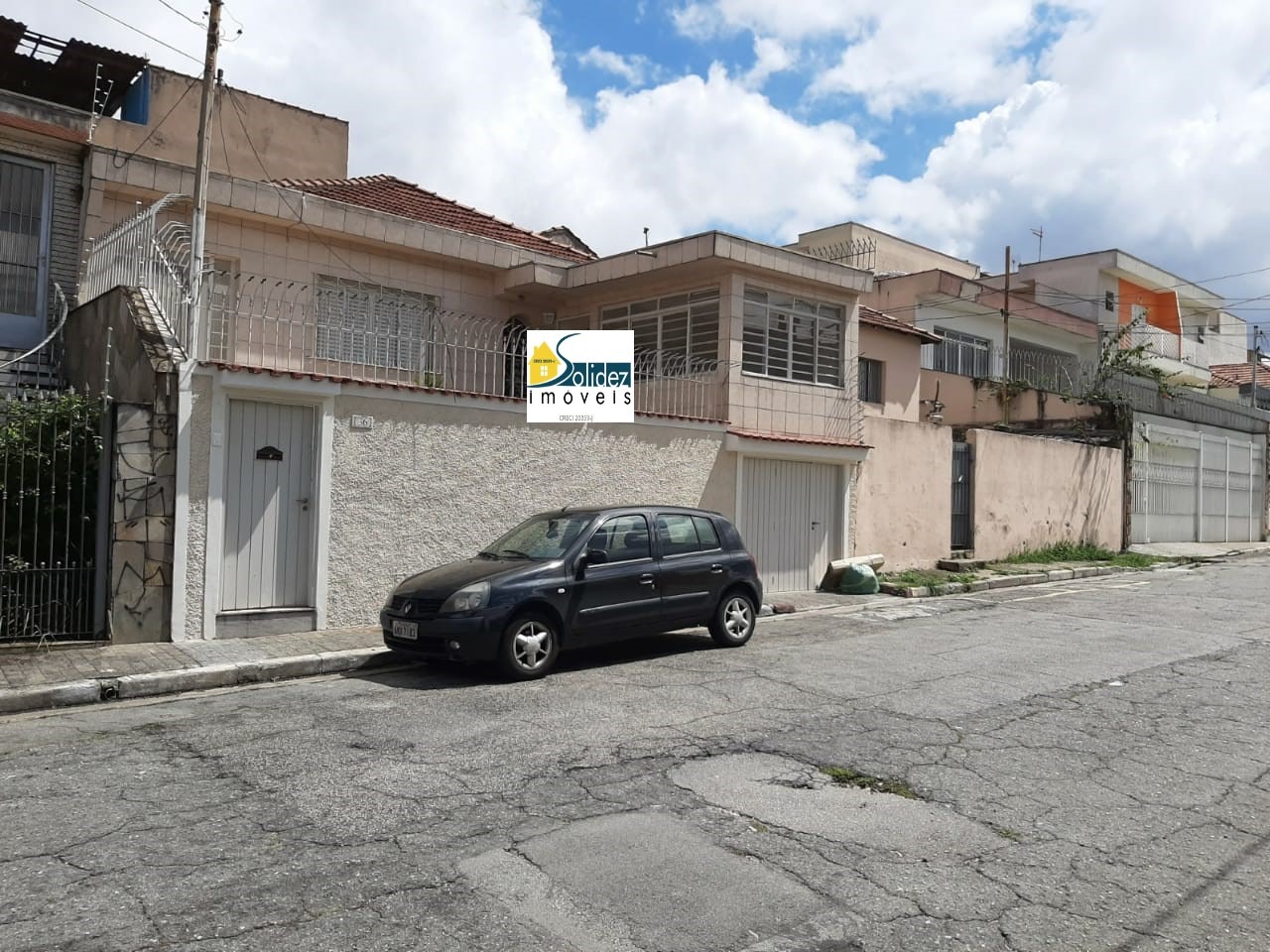 Casa na Avenida Inês Pereira de Maria, 1, Jardim São José em