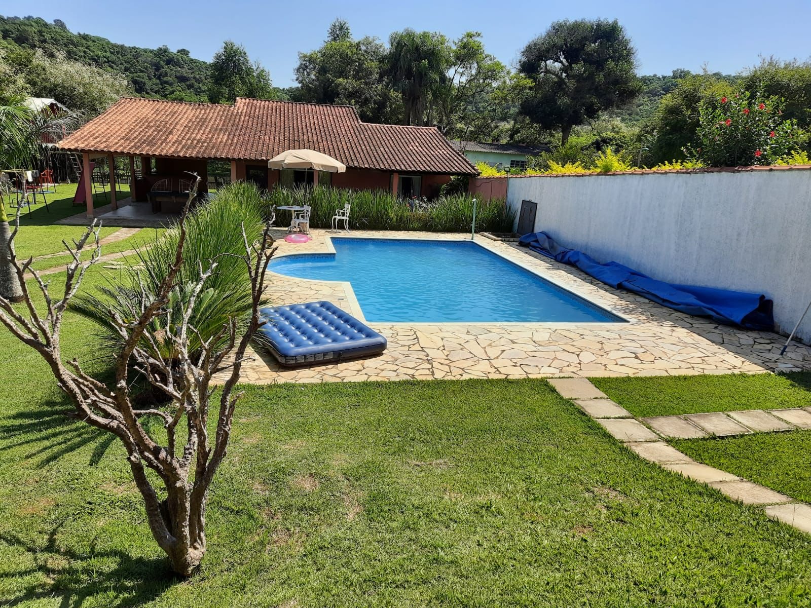  Casa de temporada Casa com Piscina e Sala de Jogos em  Araçoiaba da Serra/SP , Araçoiaba da Serra, Brasil . Reserve seu hotel  agora mesmo!
