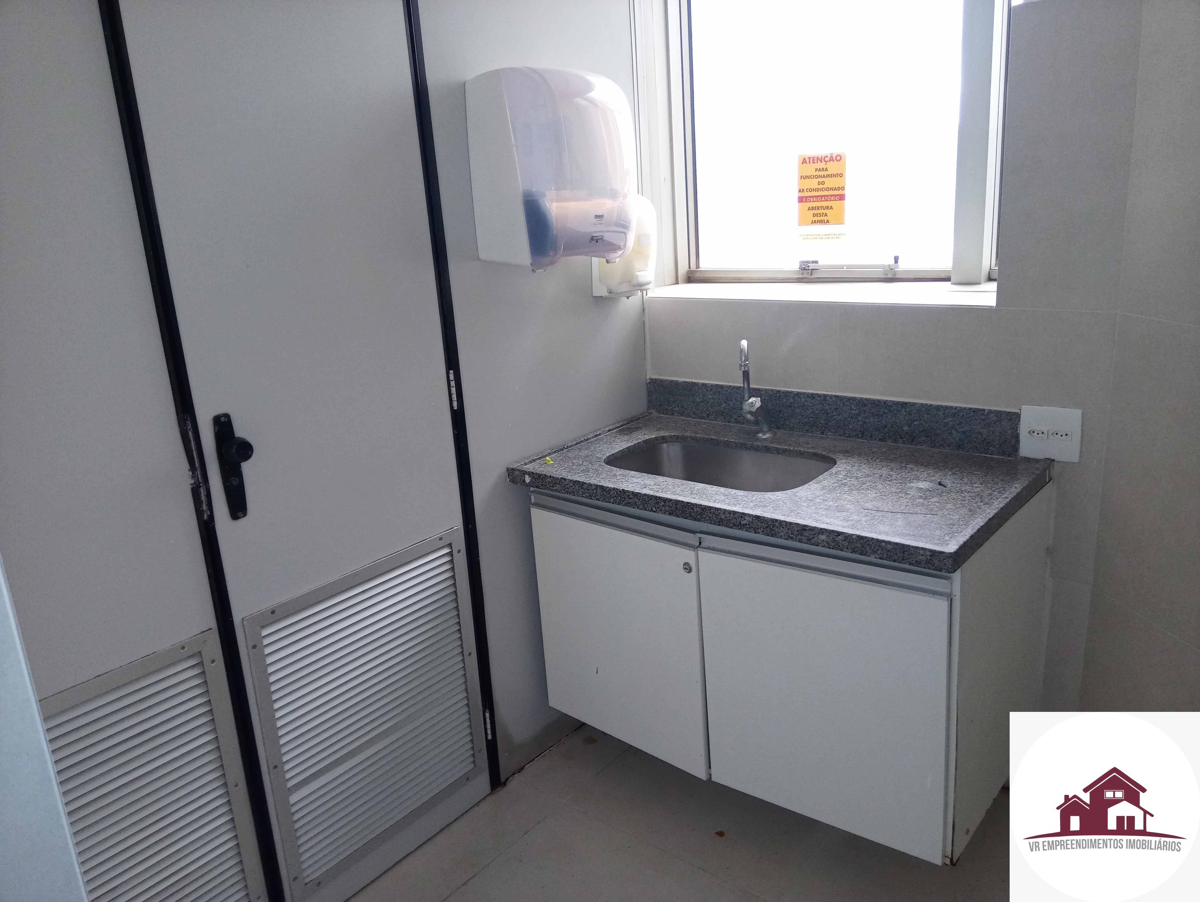 Prédio – Santo Agostinho, Belo Horizonte – R$ 0,00 – COD. FY9577 – RECO  IMOBILIARIA LTDA