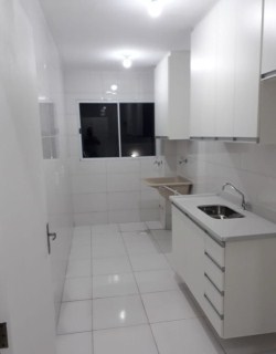 Casas Mobiliados à venda em Jardim Anhanguera, Praia Grande, SP - ZAP  Imóveis