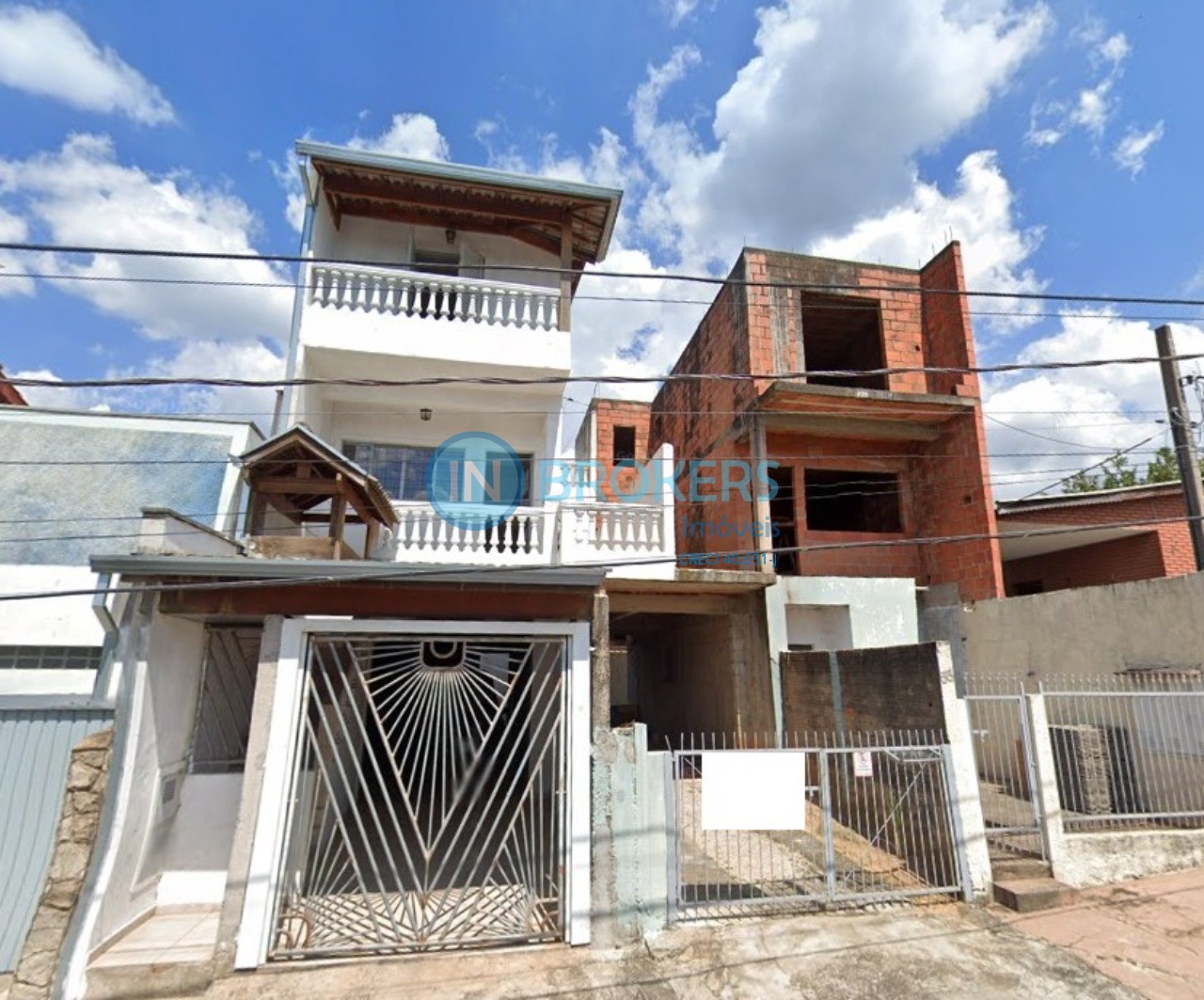 Sobrado na Rua Harmonia, Nakamura Park em Cotia, por R$ 640.000