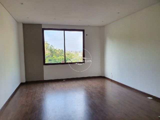 Lote em Avenida São Camilo - Chácara São João - Carapicuíba/SP