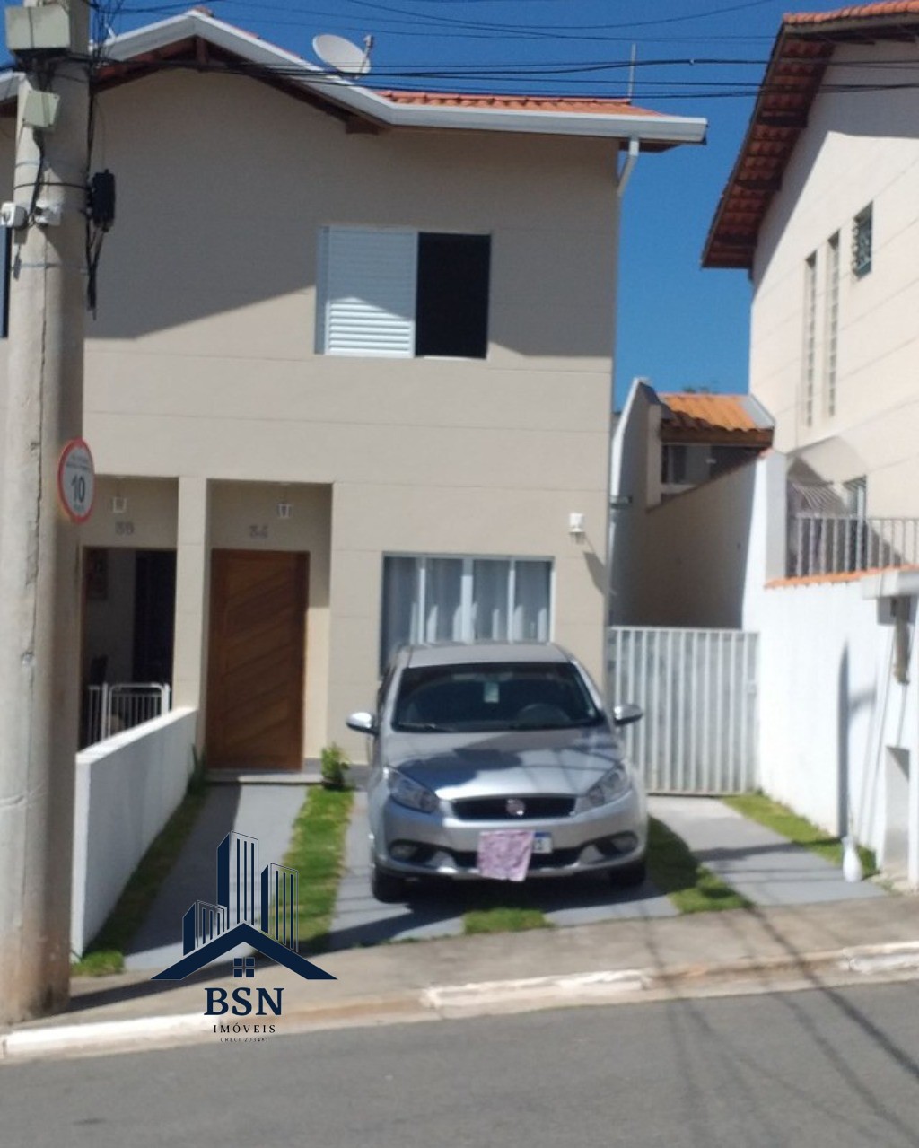 Casa na Rua Senador Vergueiro, 20, Caucaia do Alto em Cotia, por R$ 140.000  - Viva Real