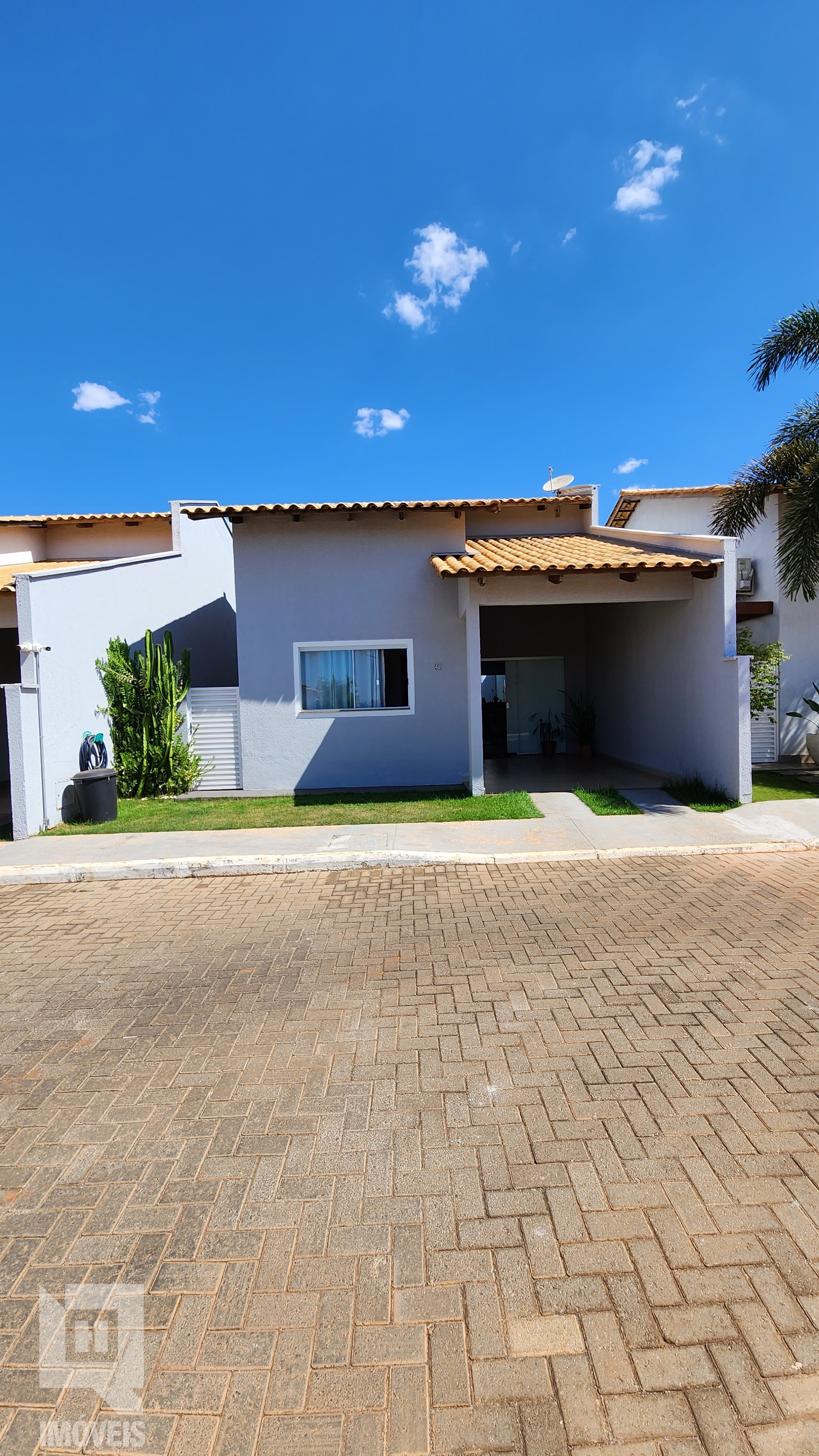 Casa à venda com 8 Quartos, Condomínio Rio Branco, Goiânia - R