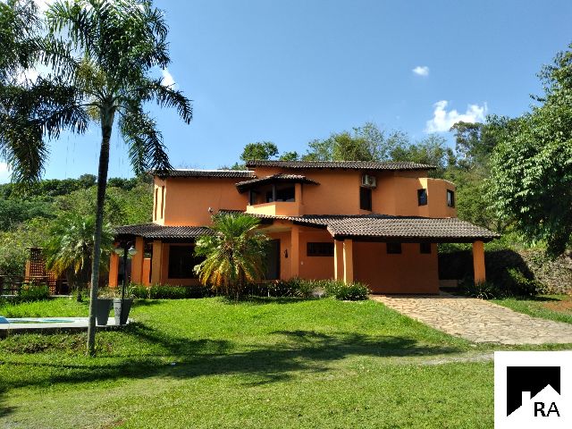 Casas com churrasqueira à venda em Setor de Mansoes do Lago Norte