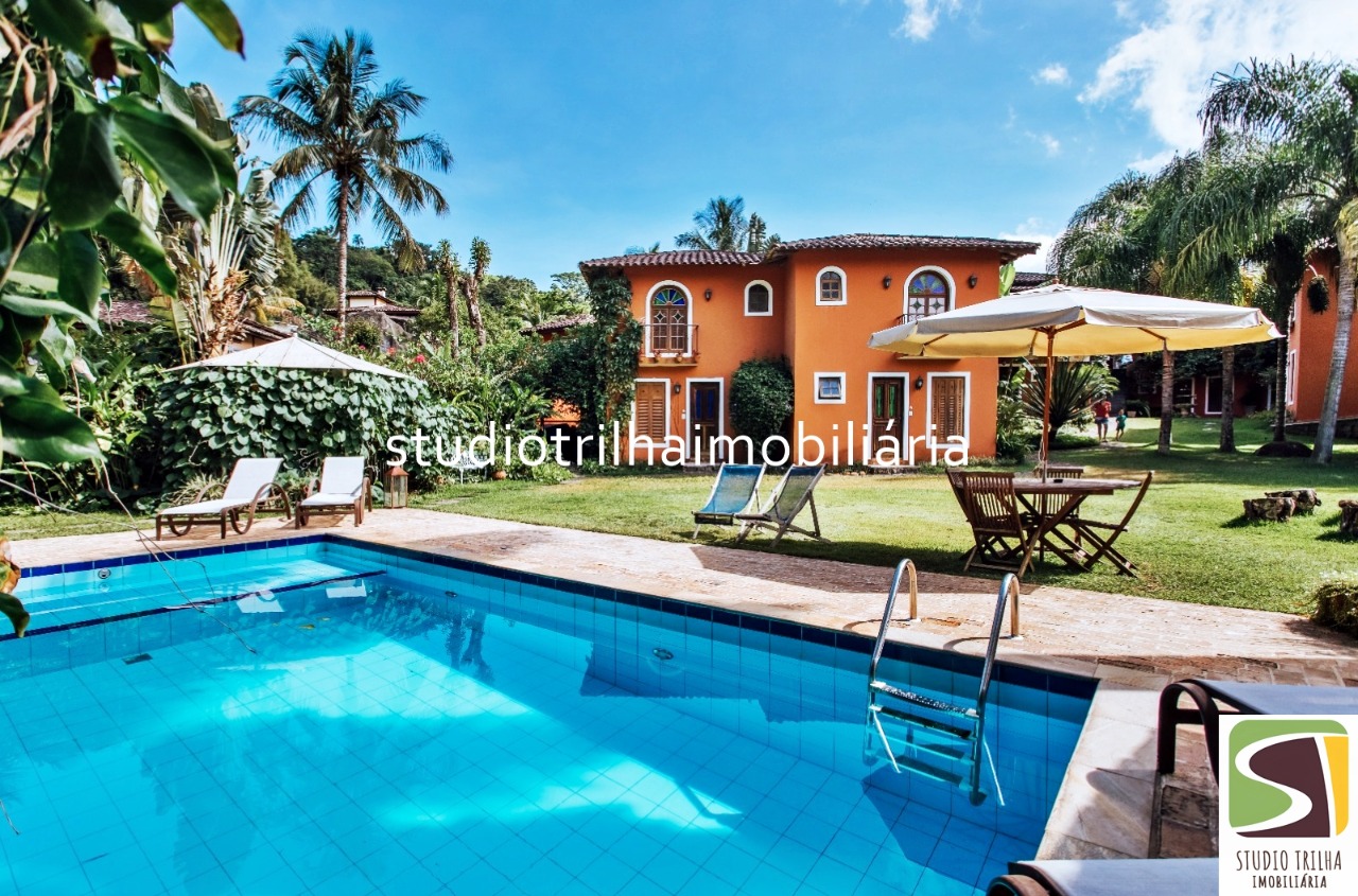 Pousada com 19 suítes, 636m² no bairro Cocaia, Ilhabela - SP / Ótima Oportunidade de Negócio
