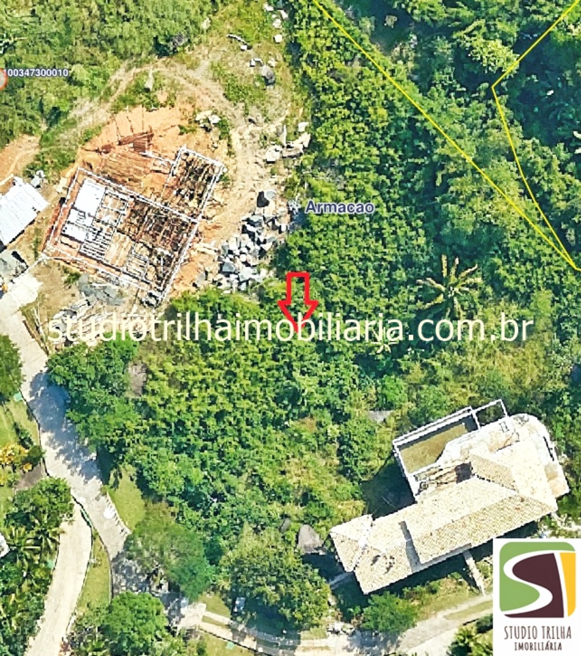 Lote/Terreno em Condomínio, 1.500m² com Vista para o Mar Praia da Armação, Ilhabela - SP