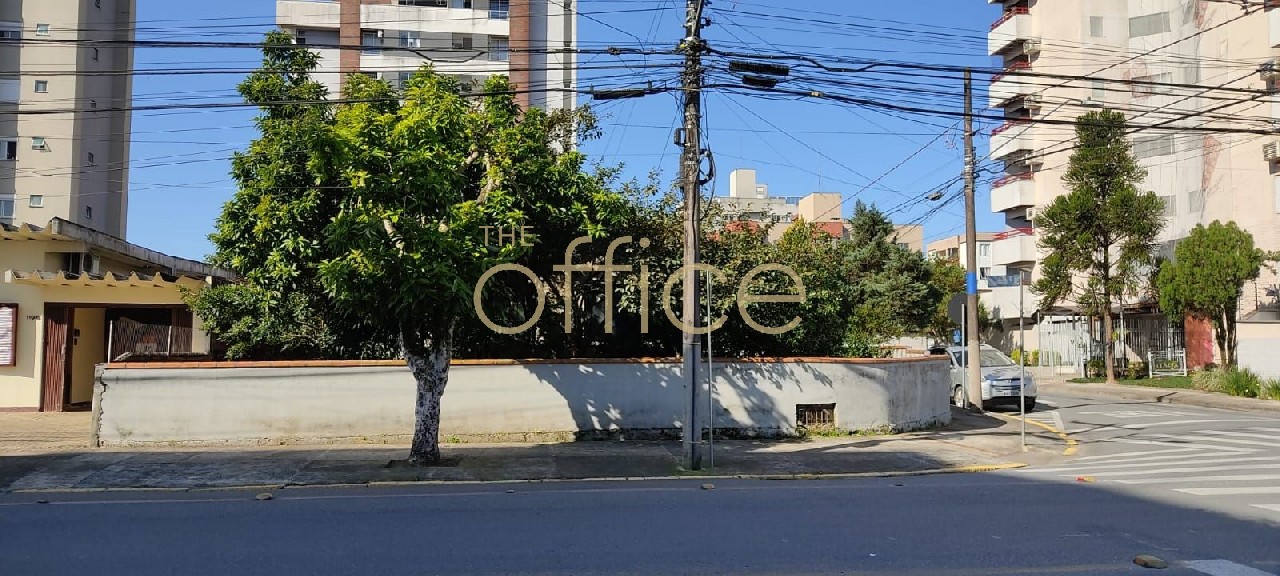 TERRENO DE ESQUINA RUA ORESTES GUIMARÃES BAIRRO AMÉRICA em América — foto 3