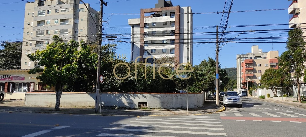Terreno em América · Joinville