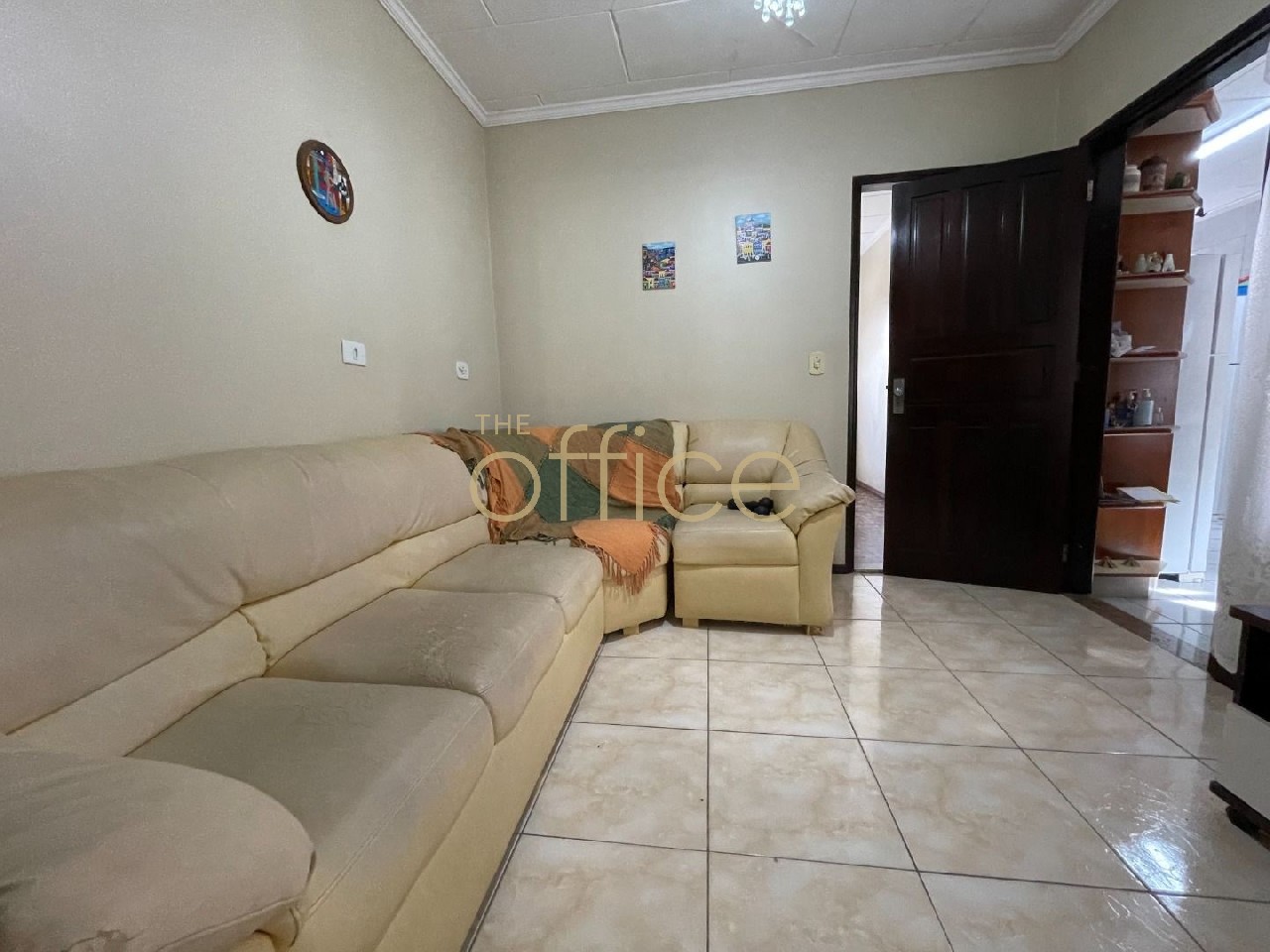 CASA PLANA NO BAIRRO GLÓRIA COM GRANDE POTENCIAL em Glória — foto 5