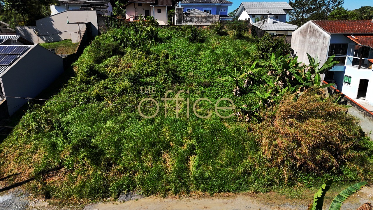 Terreno à venda em Joinville-SC, bairro Anita Garibaldi, 930,00 m² de área! em Anita Garibaldi — foto 4