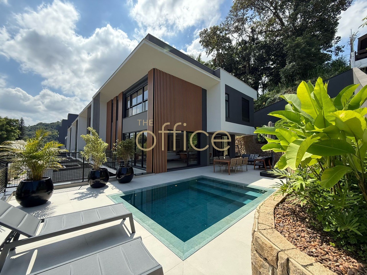 Triplex em América · Joinville
