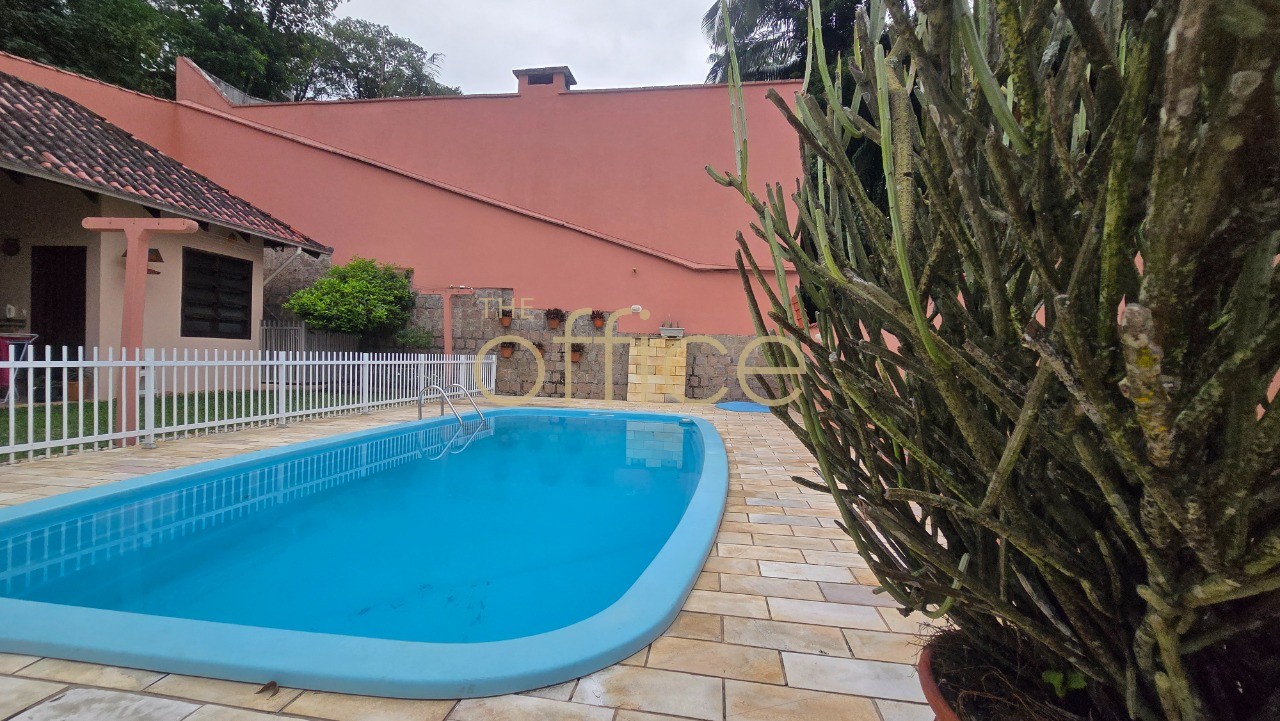 Sobrado em Costa e Silva · Joinville