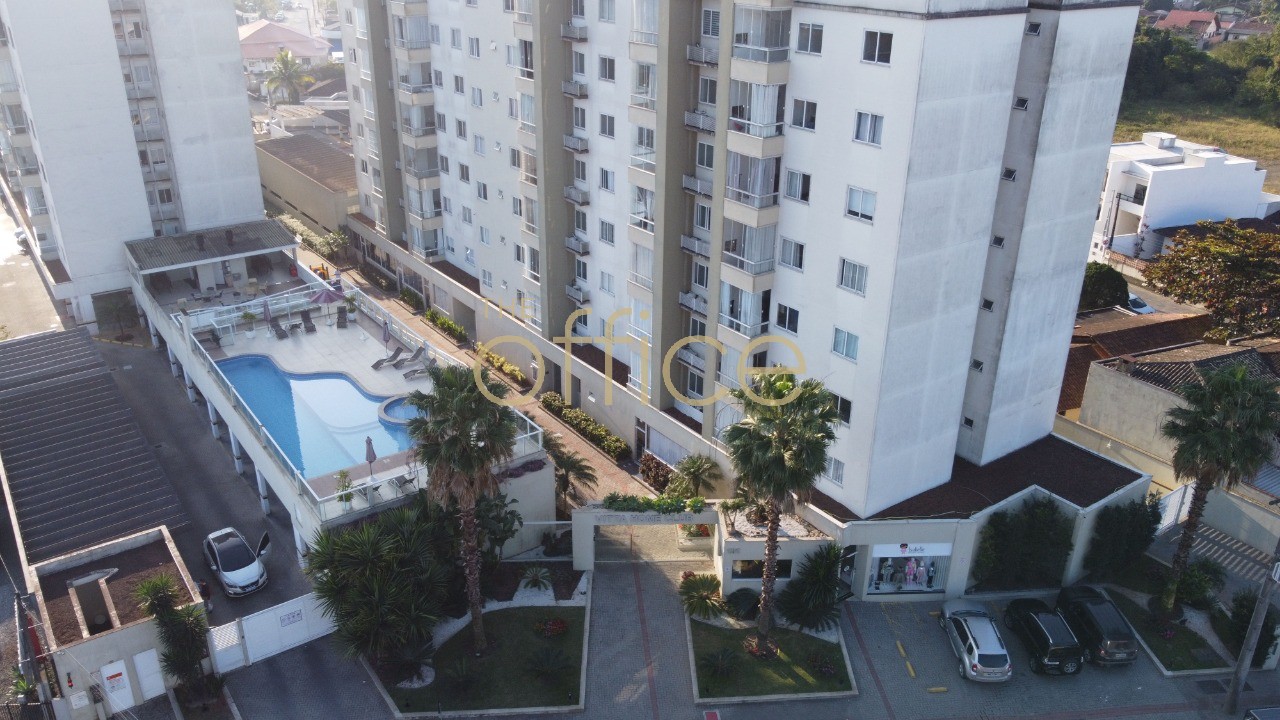 Cobertura em Saguaçu · Joinville