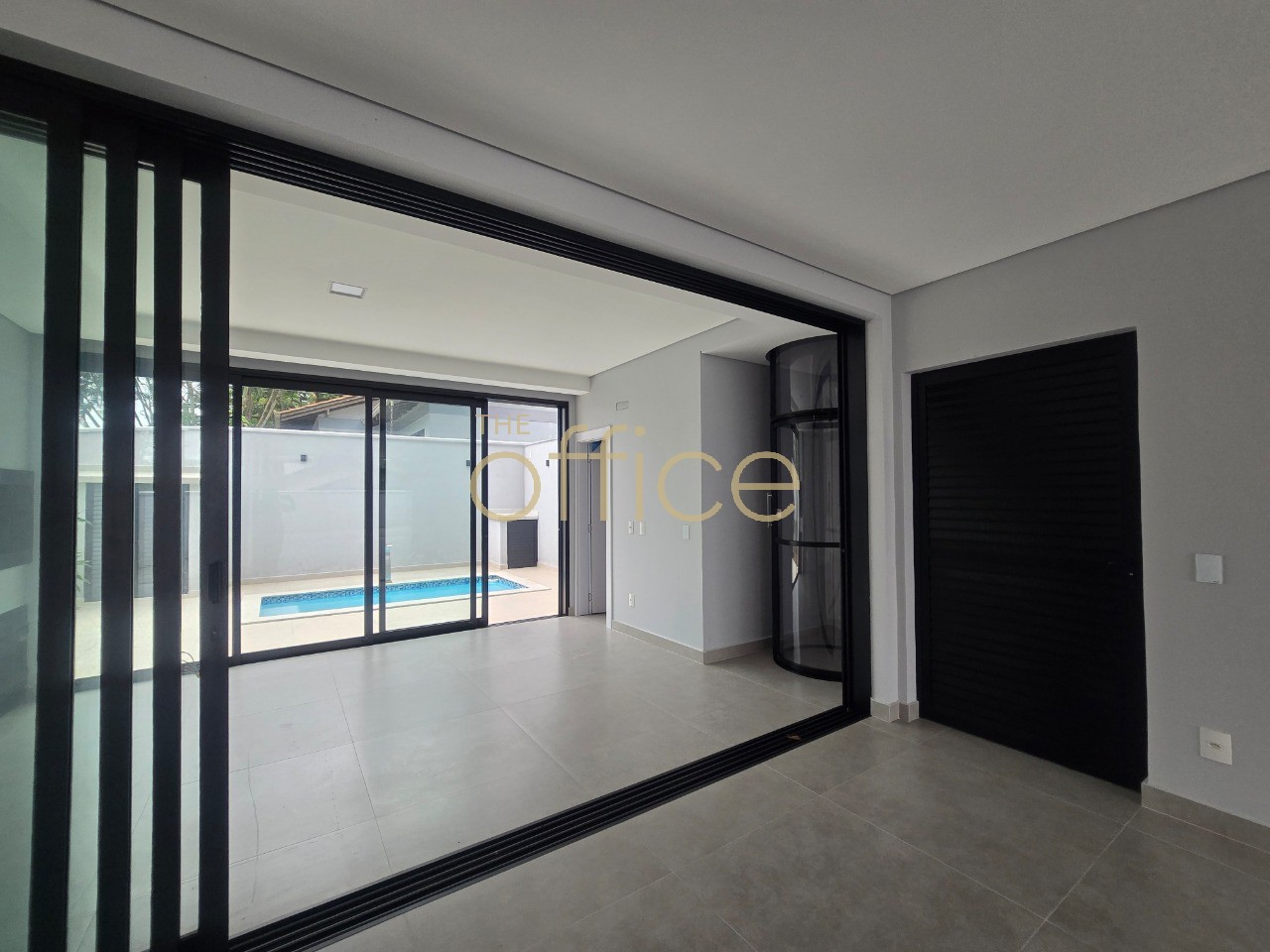Condominio Fechado em Glória — foto 3