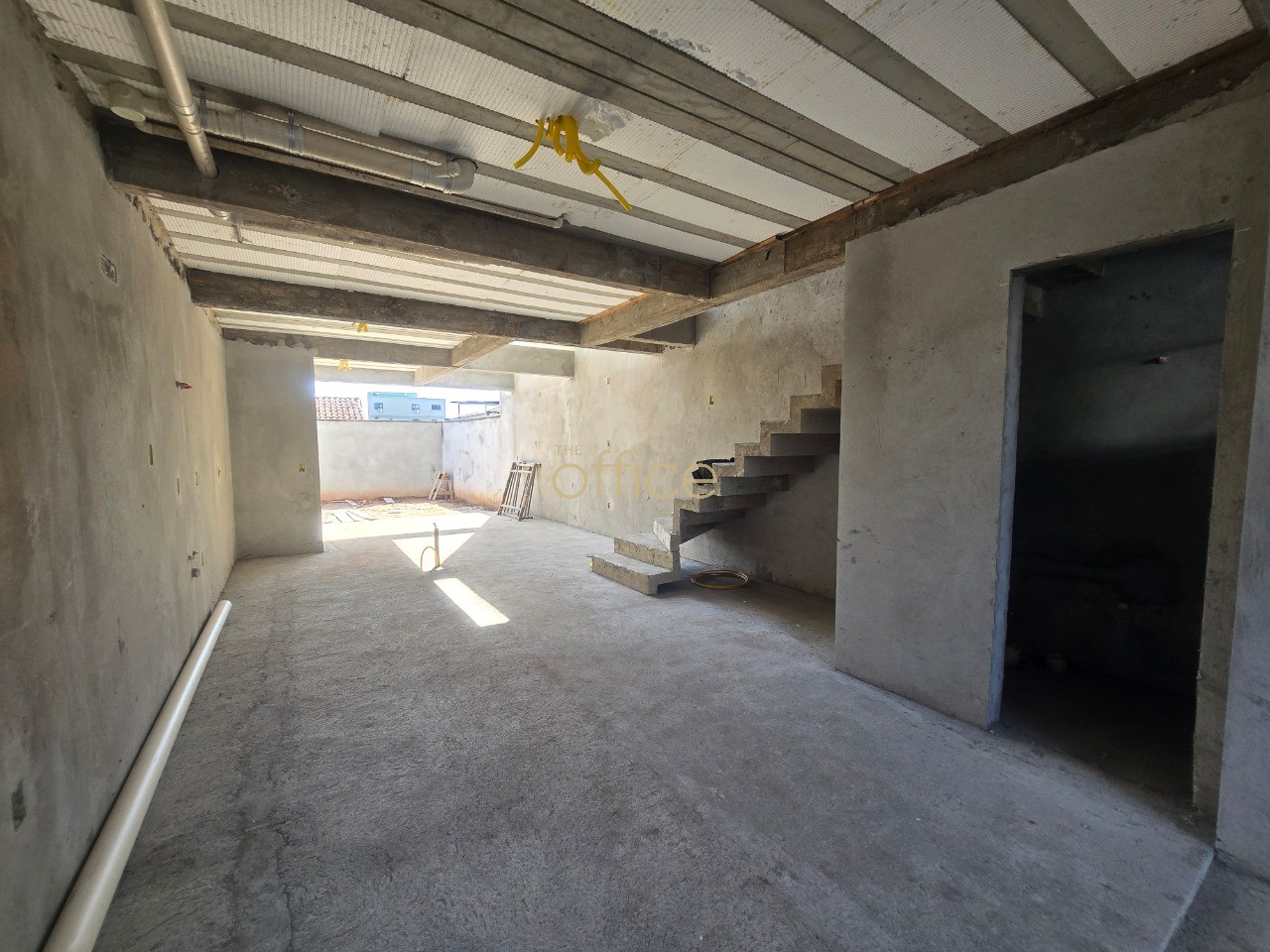Sobrados no Coração do Bairro Iririú - 3 Dormitórios e Espaço Gourmet em Iririú — foto 2