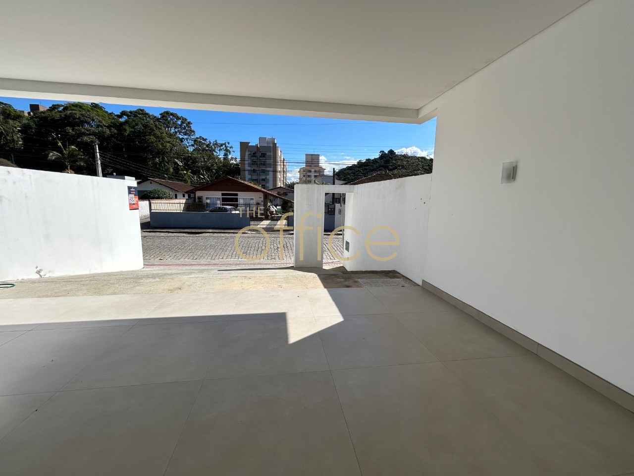 Sobrado em Glória — foto 2