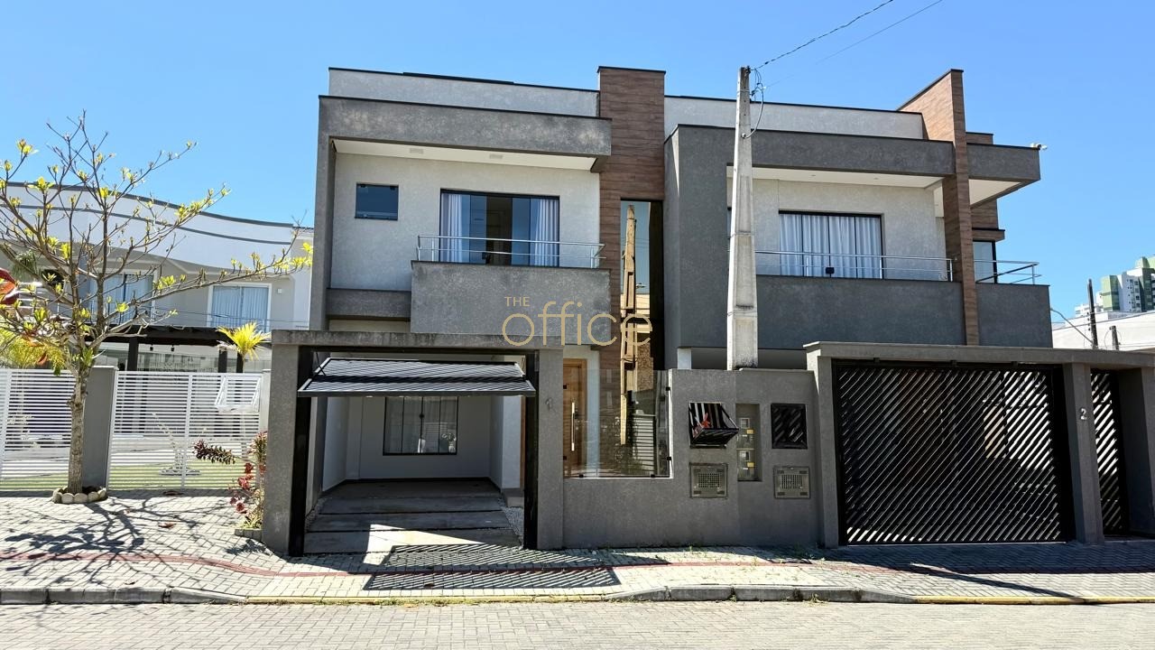 Sobrado em Itacolomi — foto 2