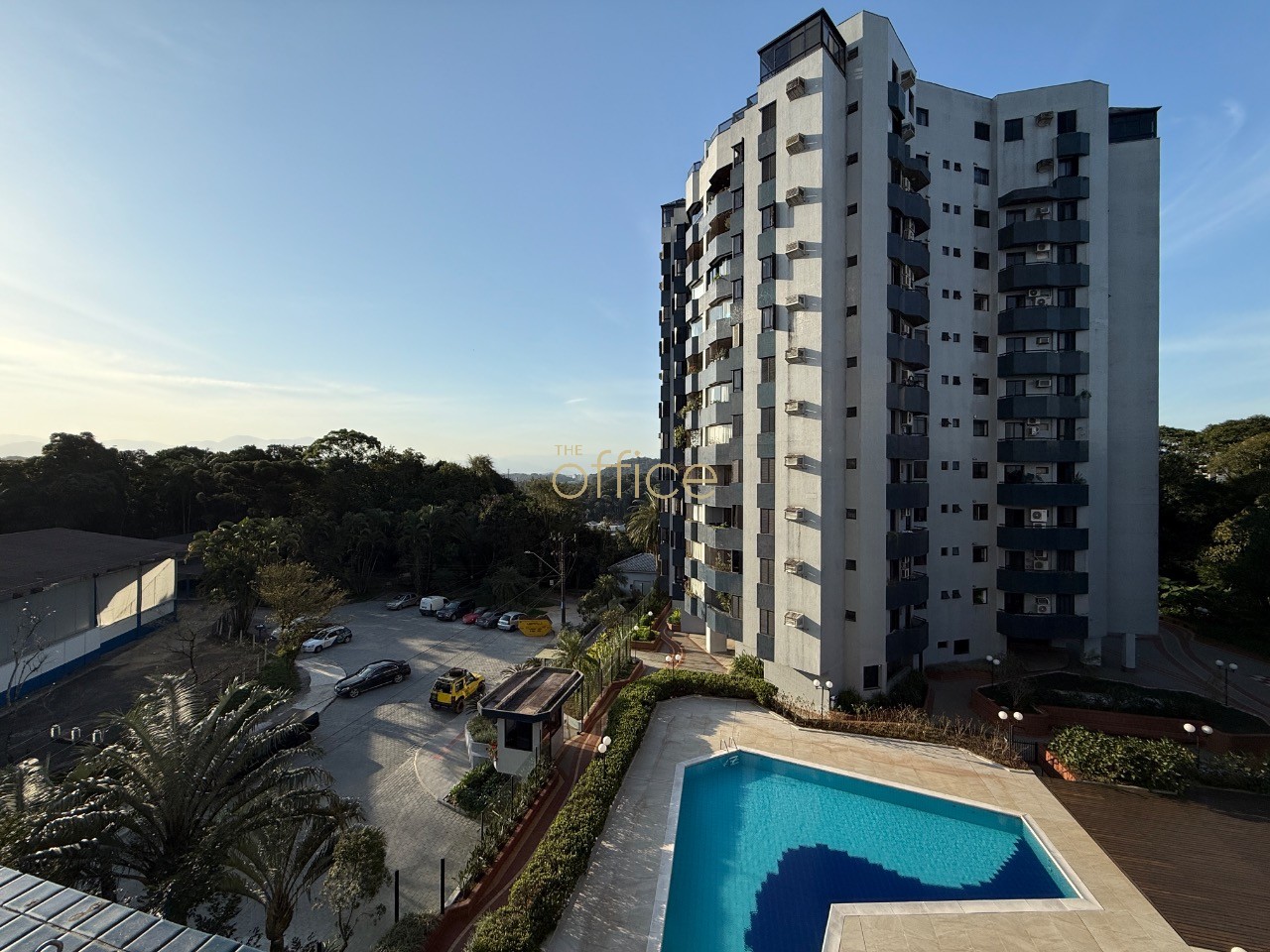 Apartamento em Atiradores — foto 2