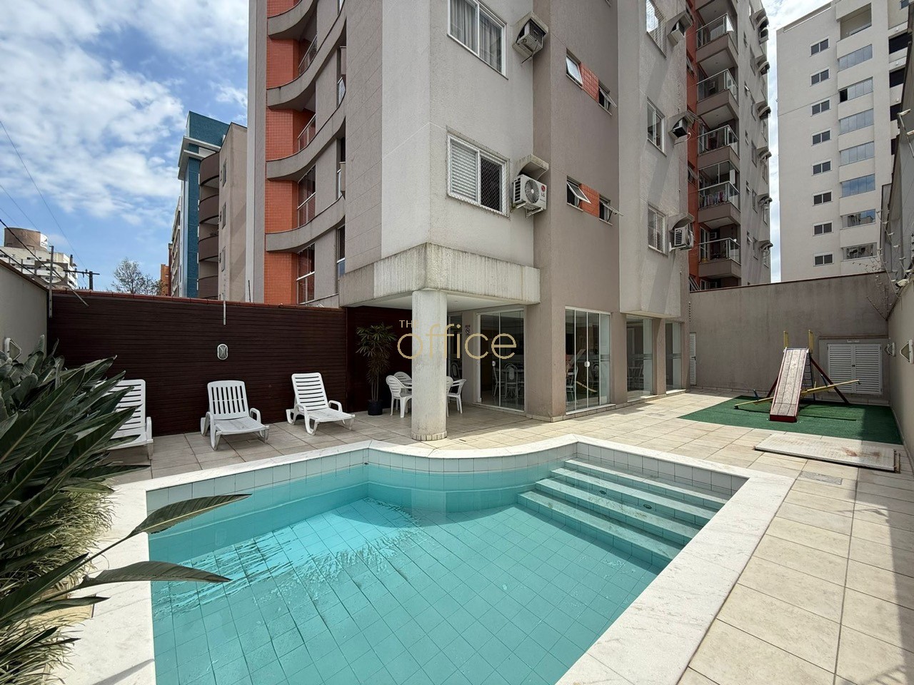 Apartamento 3 dormitórios próximo ao Angeloni América em América — foto 2