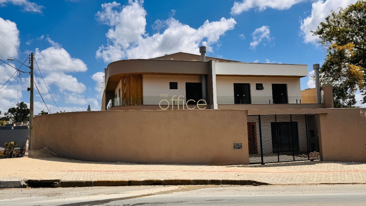 Sobrado em Bom Retiro · Joinville