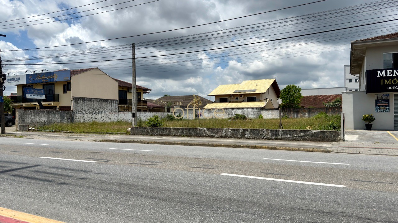 Terreno à venda em Joinville-SC, no bairro Guanabara, com 405m² de área disponível! em Guanabara — foto 4