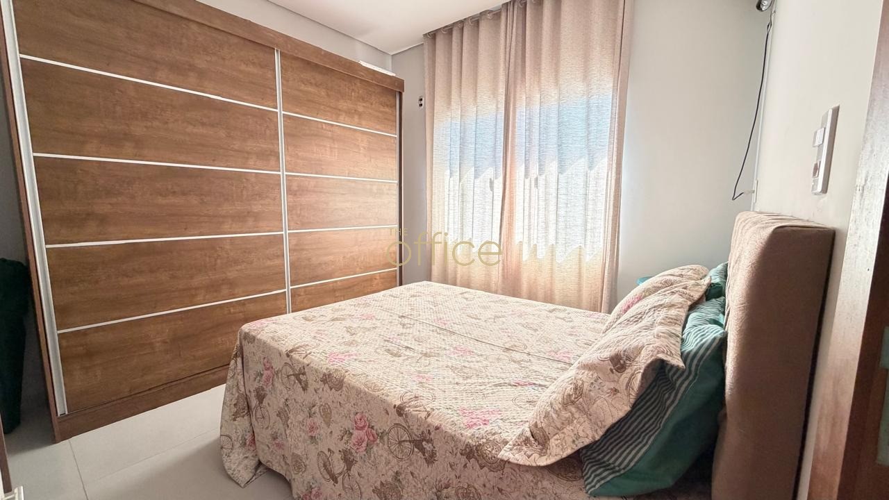 Casa em Iririú — foto 5
