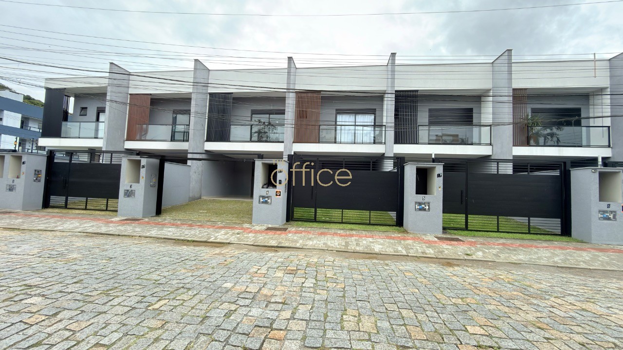 Sobrado em Glória · Joinville