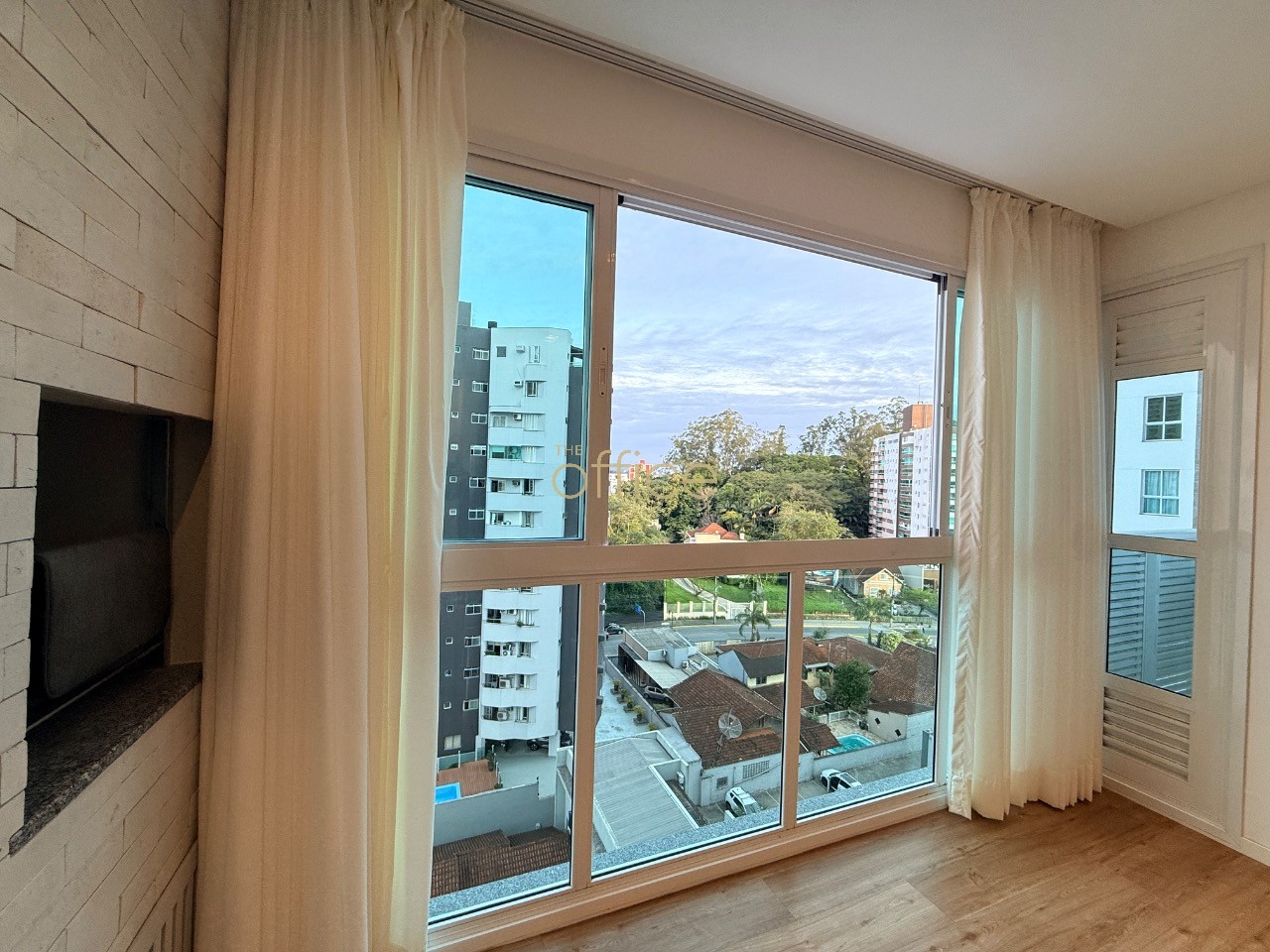 Apartamento à venda no Residencial Cosmopolitan em Centro — foto 4