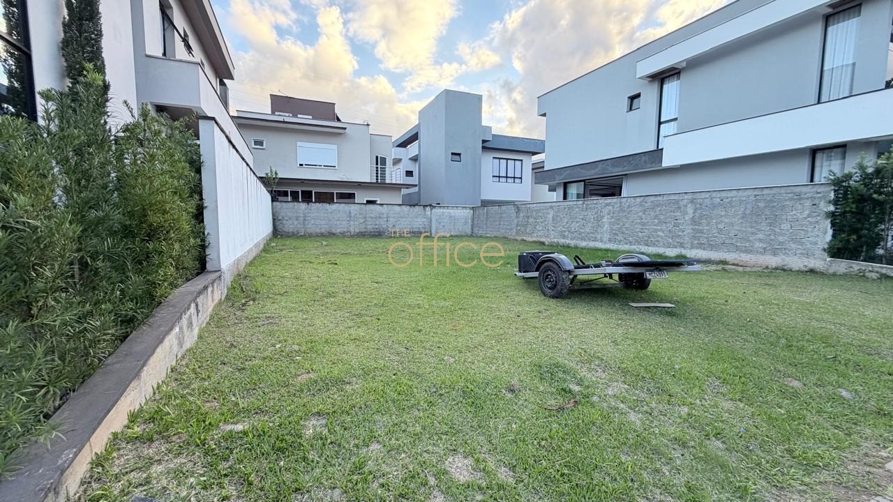 Terreno em condomínio em Vila Nova · Joinville