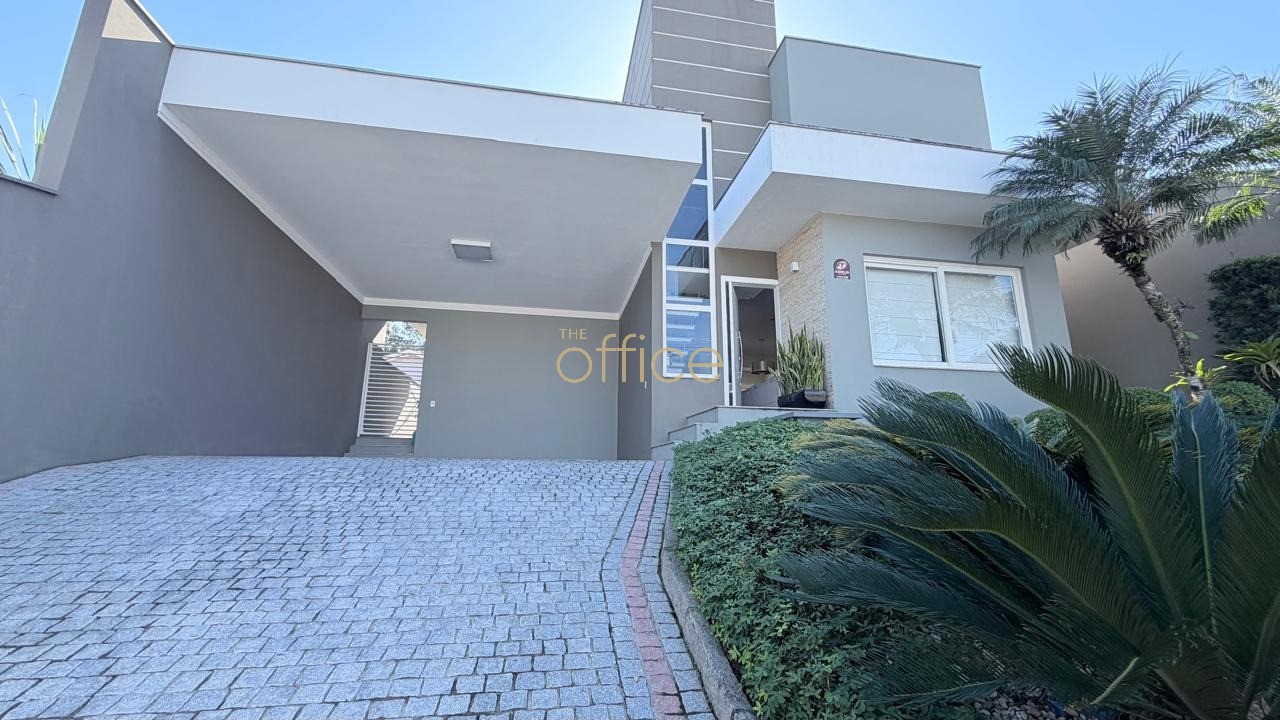 Sobrado em Floresta · Joinville