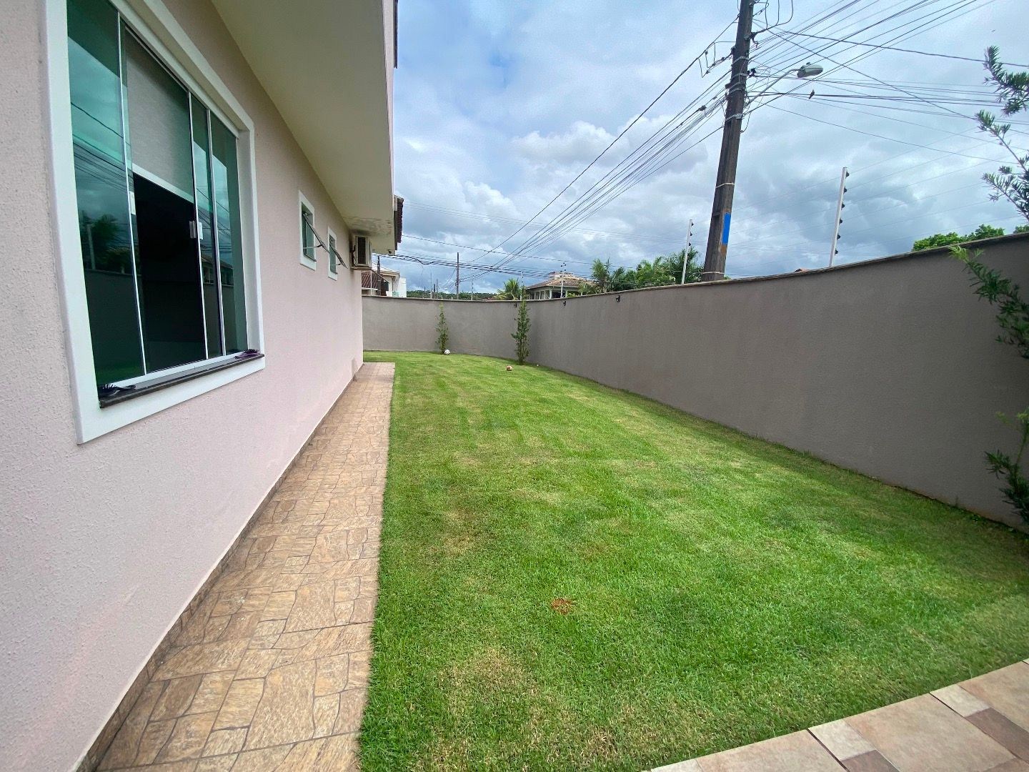 CASA PLANA COM PISCINA em Jarivatuba — foto 4