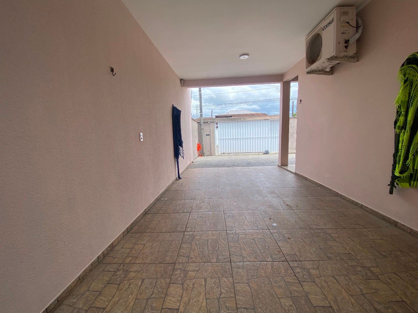 CASA PLANA COM PISCINA em Jarivatuba — foto 5