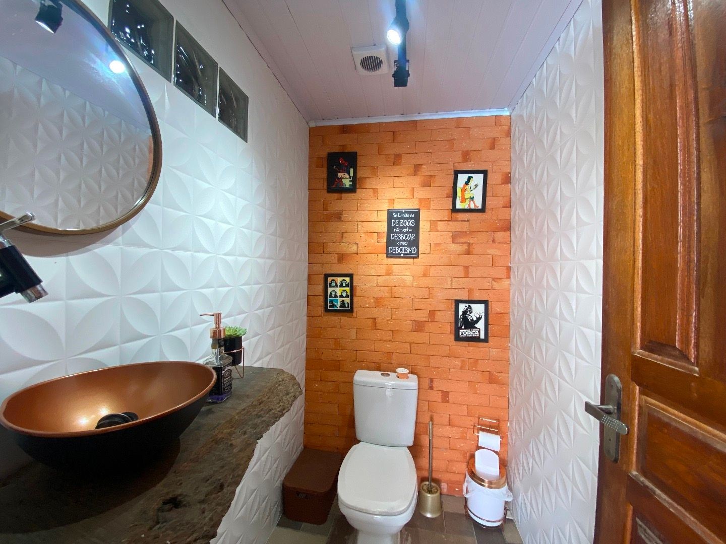 CASA PLANA COM PISCINA em Jarivatuba — foto 3