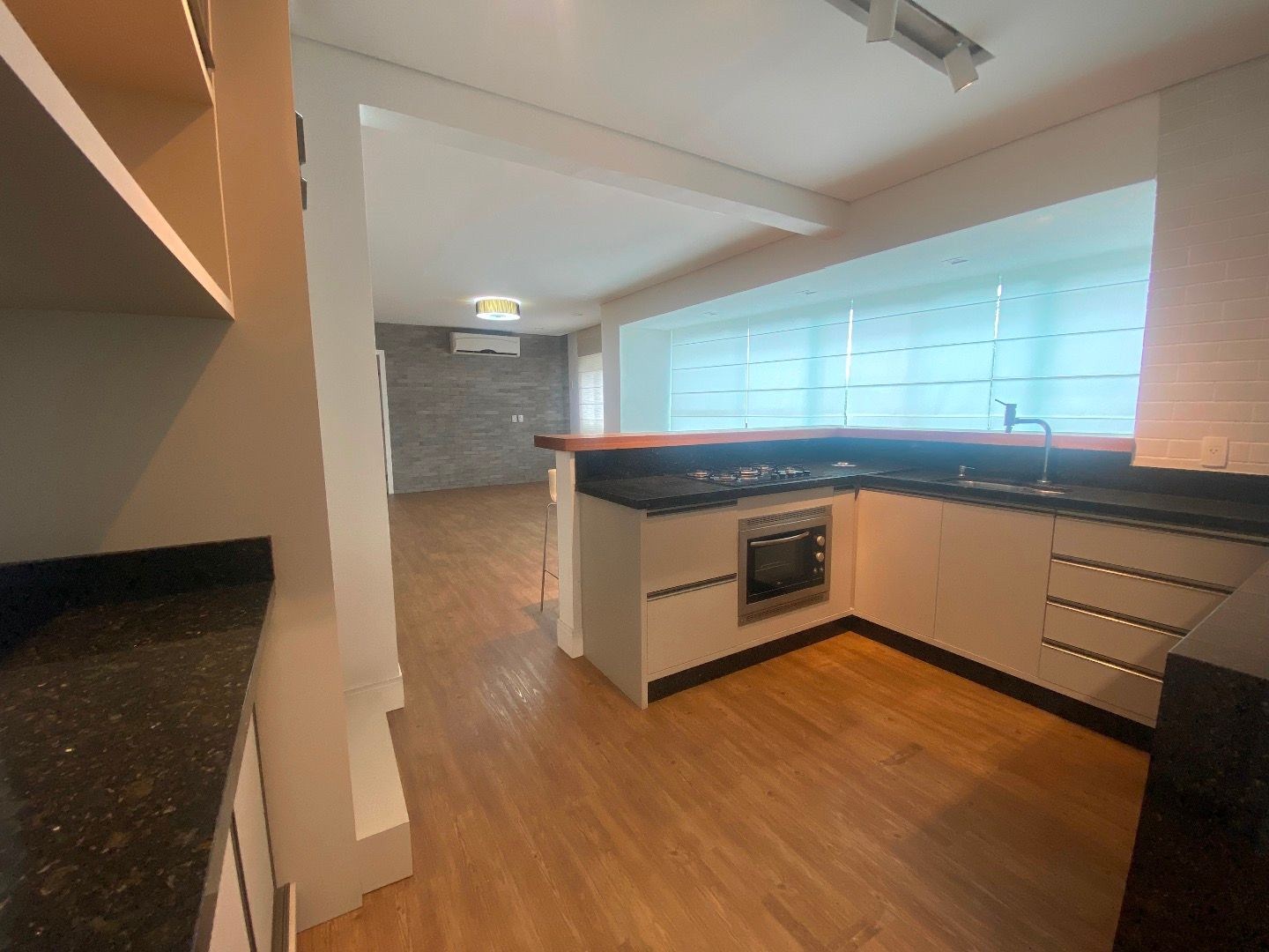 APARTAMENTO NA MELHOR LOCALIZAÇÃO DA CIDADE em Atiradores — foto 4