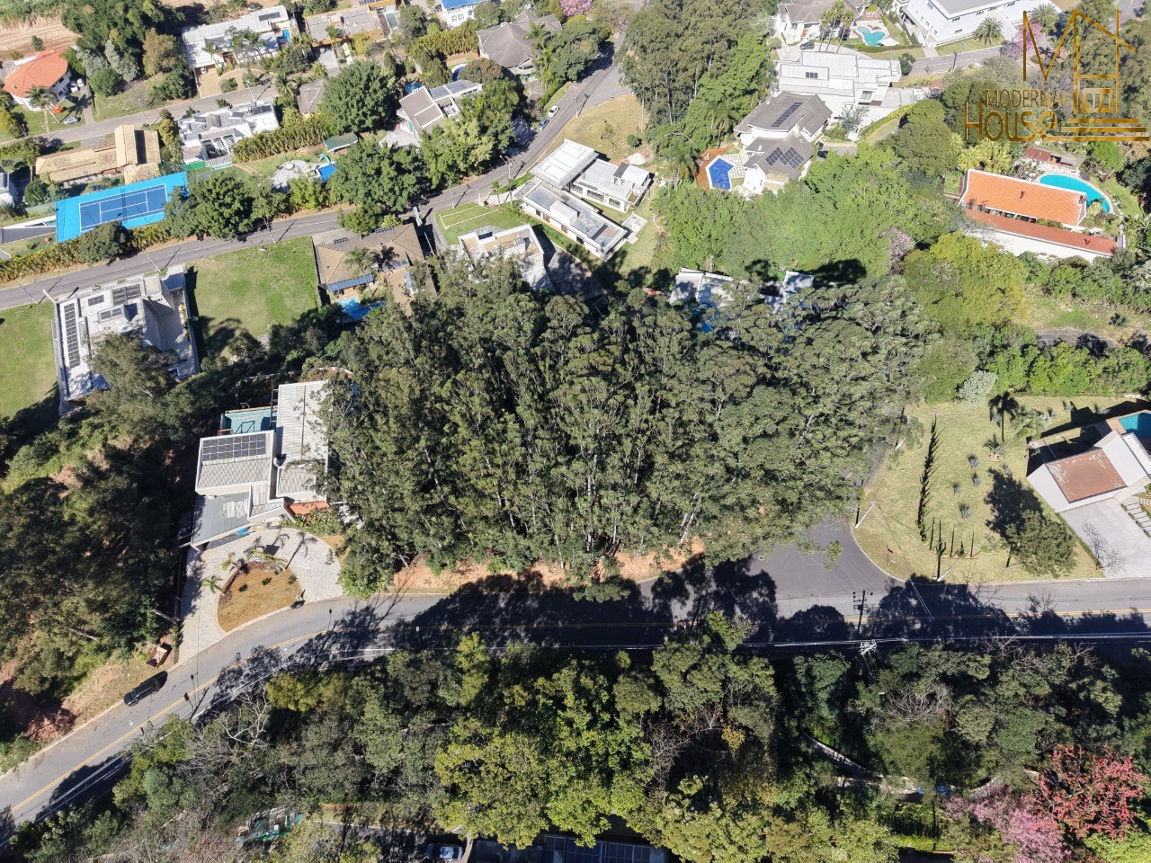 Terreno à venda em Barueri